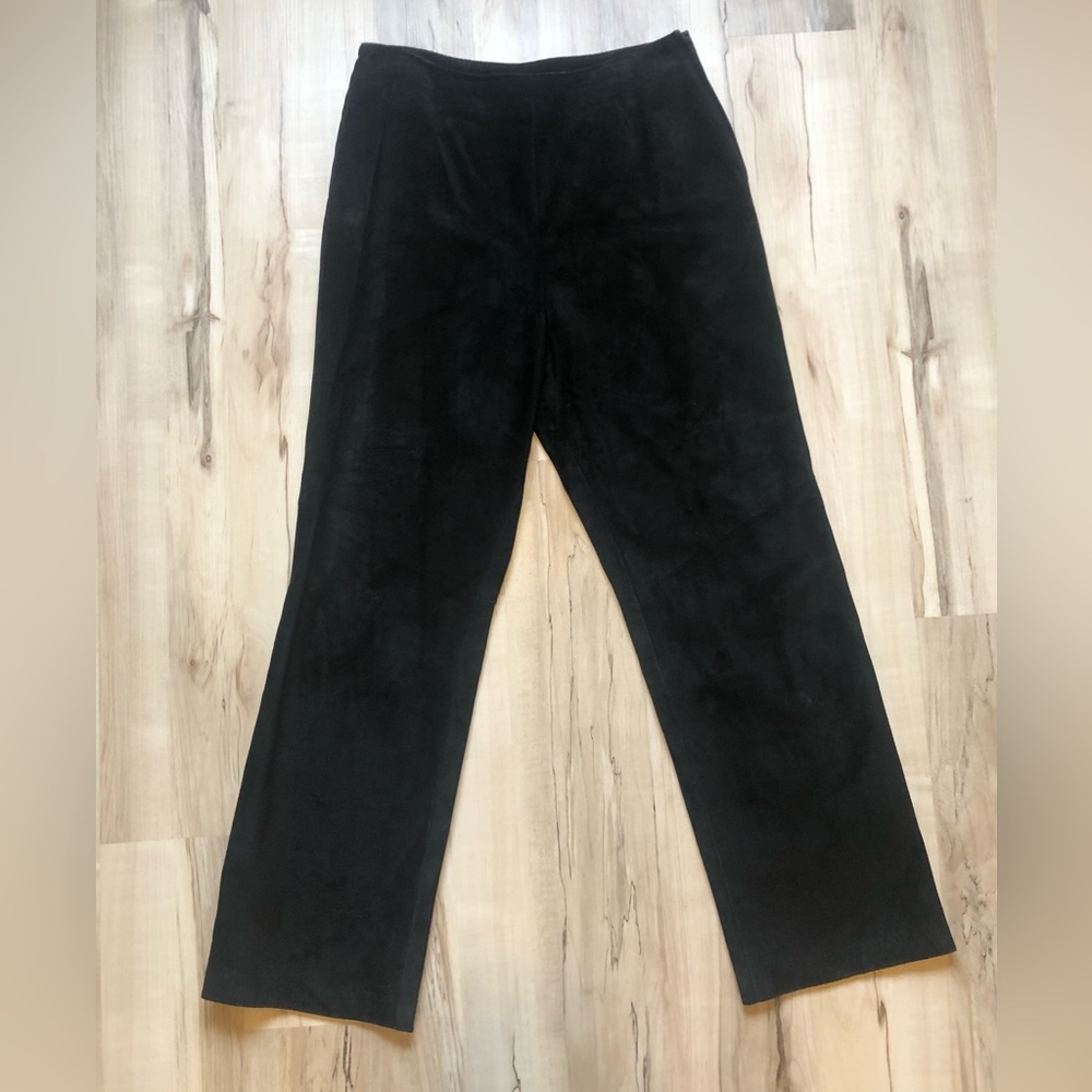 Danier 100% Leather Black Straight Leg High Rise Pants Made in Canada